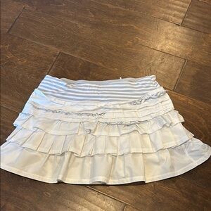 Lululemon tiered skirt glacier size 6